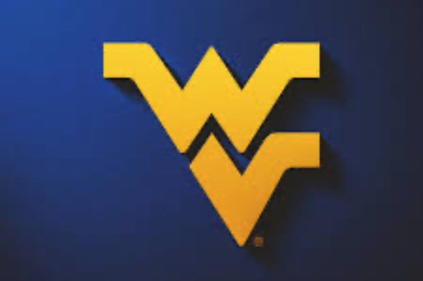 Thank you to @Backendcoach12 from @WestVirginiaU for stopping by South Sumter to recruit our players!! TRADITION NEVER GRADUATES!!