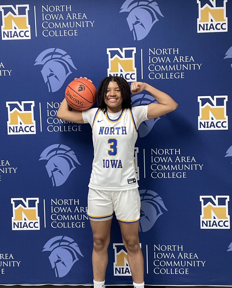 After a great talk with <a href="/CoachVaught/">Brad Vaught</a> I’m truly blessed to receive an offer from <a href="/NIACCWBball/">NIACC Women's Basketball</a> #GONIACC <a href="/FBCNorthGBB/">FBC North GBB Club</a> <a href="/tchoopsAcademy/">TC Hoops Academy MN</a>