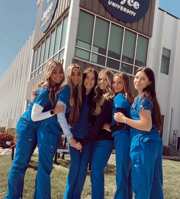 The squad is ready for week 2 💪📚️ What are you looking forward to this week?