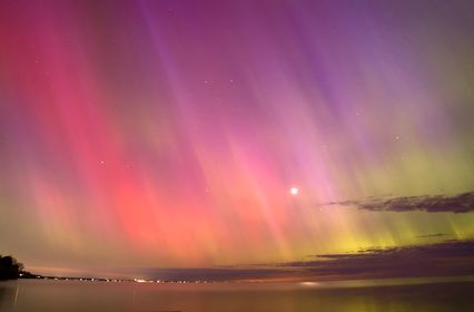 The Aurora Borealis was spectacular recently! However, skies were uncooperative at times in Central New York. Let me know if you saw it! 📷-Brandon O'Meal at Webster Park