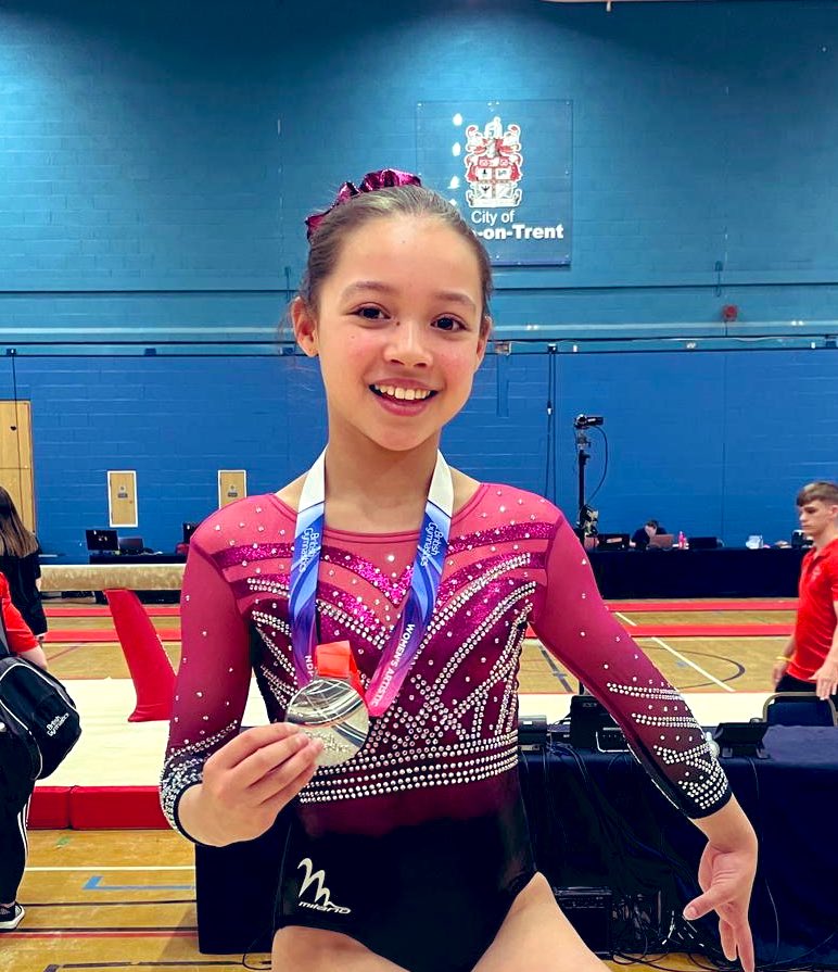KDHSLiverpool's tweet photo. Huge Congratulations to Isobel in Yr 7, competing at her first ever British Gymnastics National Finals. 

She helped  Team North West achieve 2nd place.  She delivered a strong performance, holding her nerve amongst older &amp; more experienced competitors. Well Done!! https://t.co/i5fyInGUa4