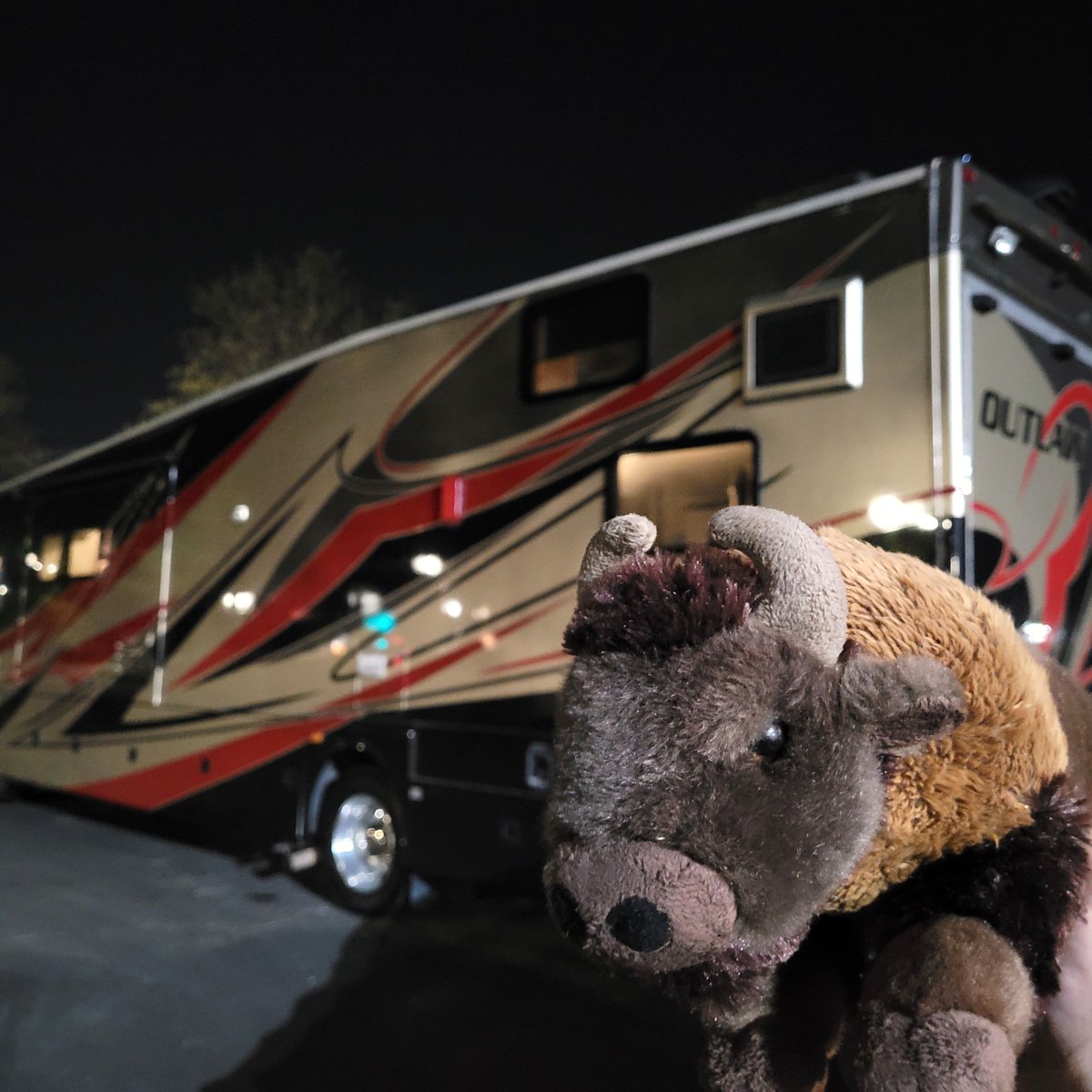 Thor says 'Buy our Thor (Outlaw)!' 😄 This 2014 Thor Outlaw 37MD toy hauler was our full-time home for over four years and we've taken excellent care of it! Lots of new parts and upgrades, Rumble is ready to roll for $75k. l8r.it/9A3b #whereintheworldisthor