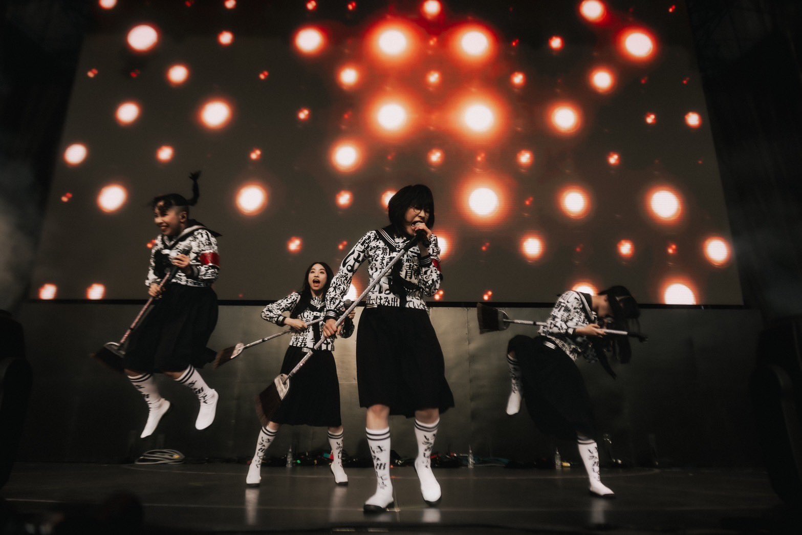 GNeyJQvXEAAsgxr?format=jpg&name=large