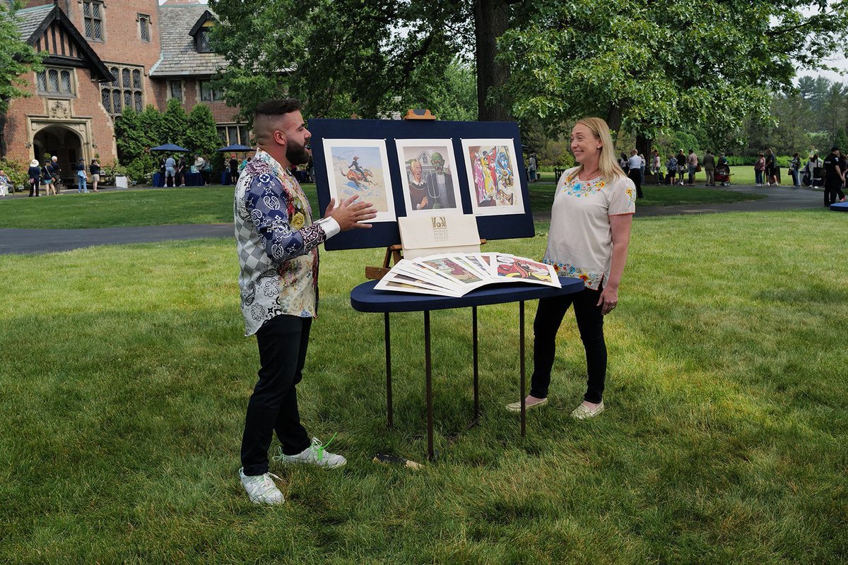 Tune in to see @travis_landry on the new @RoadshowPBS episode, Hour 3 at @stanhywet - airing TONIGHT, May 13th at 8PM EST on @PBS! #antiquesroadshow