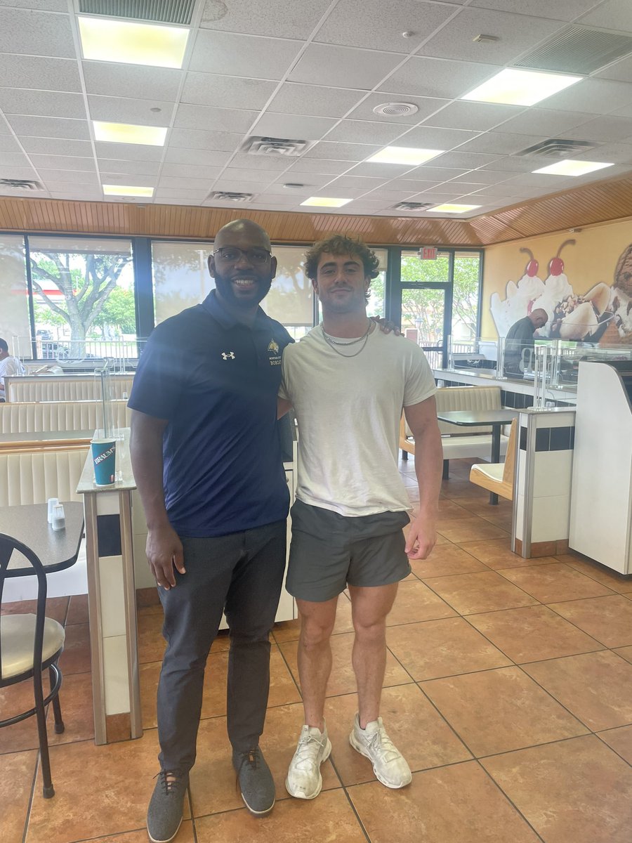 Appreciate <a href="/coach_jayOh23/">Coach Jody Owens</a> coming out to the rock and talking ball. Can’t wait to be in Bozeman!