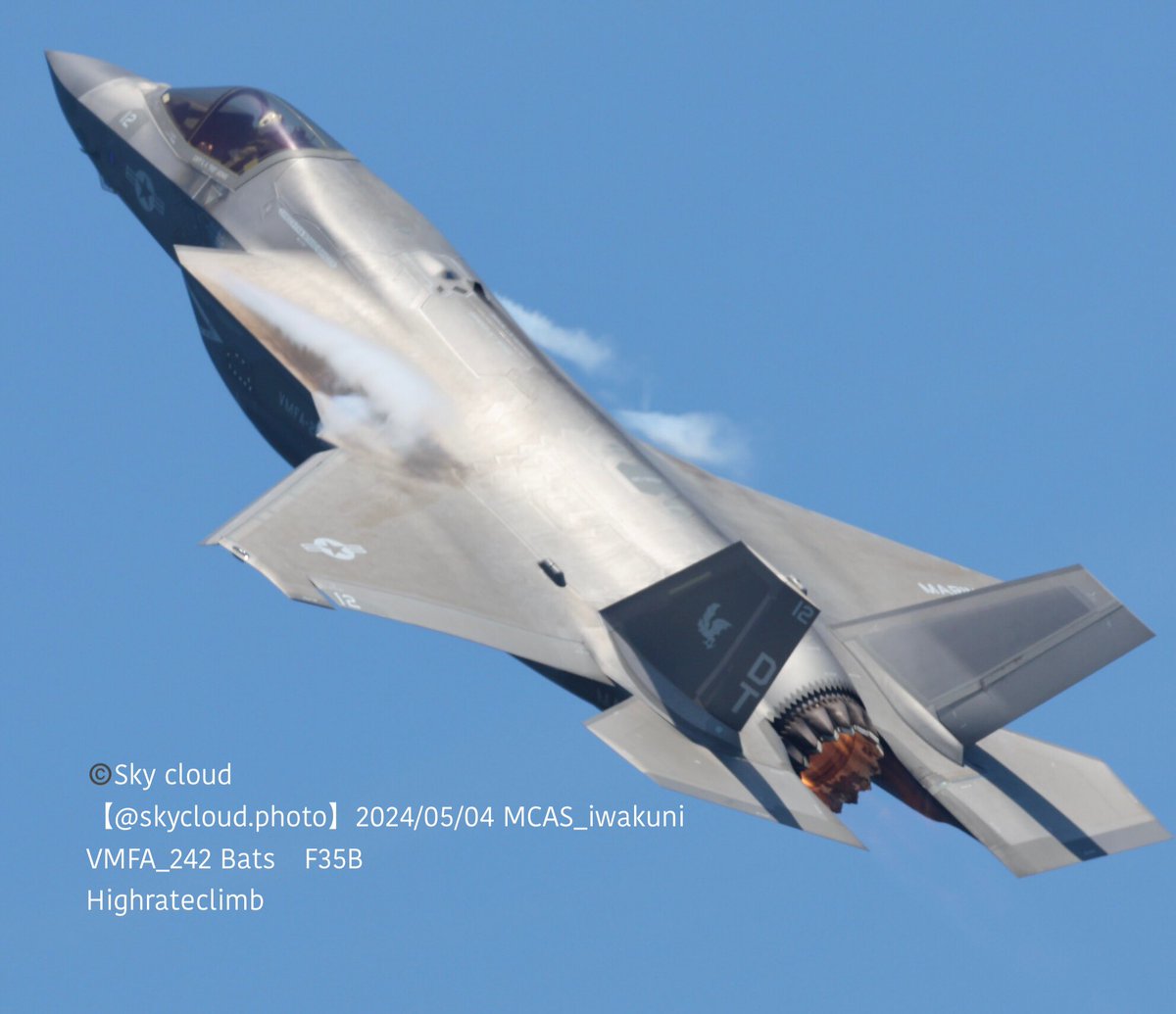 blue2impulse3's tweet image. Sky cloud--m.nishioka _No.0137
#VMFA_242  #Bats　
#F35B　#LightningⅡ
#ハイレートクライム 
#はいれーとくらいむ 
#Highrateclimb
✈︎✈︎✈︎✈︎
#岩国基地フレンドシップデー
#iwakunifriendshipday2024 
#iwakunifriendshipday 
#岩国基地  
#岩国空港 #IWK #岩国錦帯橋空港
#FD24…