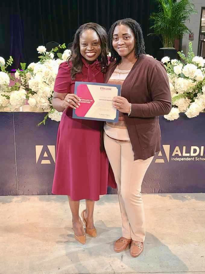 MrsHamlett501's tweet image. What an honor to receive a certificate of recognition for 25 years of service from Aldine ISD. Thank you Dr. Goffney for the certificate, recognition, and the reception! @AldineISD @Houston_AISD @BakerDana2424 @STARS_902