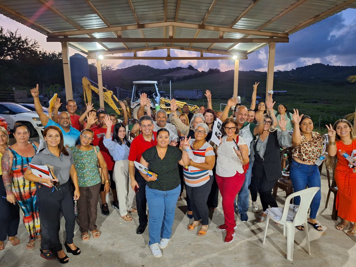 ¡Seguimos adiestrando! 🗣️🗳️

Hoy se prepararon nuestros profesores y profesoras de academia de Caguas y Yabucoa para nuestra #PrimariaPPD2024.

El Partido Popular está trabajando para Ganar. 🔥🔥🇵🇷

#AlertaRoja
#Caguas
#Yabucoa
#TrabajarParaGanar
#PPD