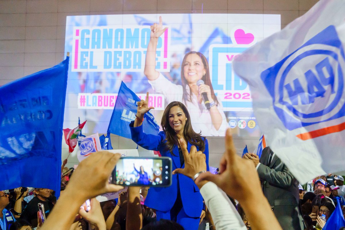 💬 El debate no solo es una oportunidad para presentar proyectos y propuestas, sino también para contrastar ideas y visiones. Anoche, quedó claro que mi visión para Guanajuato es la más sólida y completa. 

¡Juntos #ClaroQuePodemos construir un estado mejor!

#VotaXLibia…