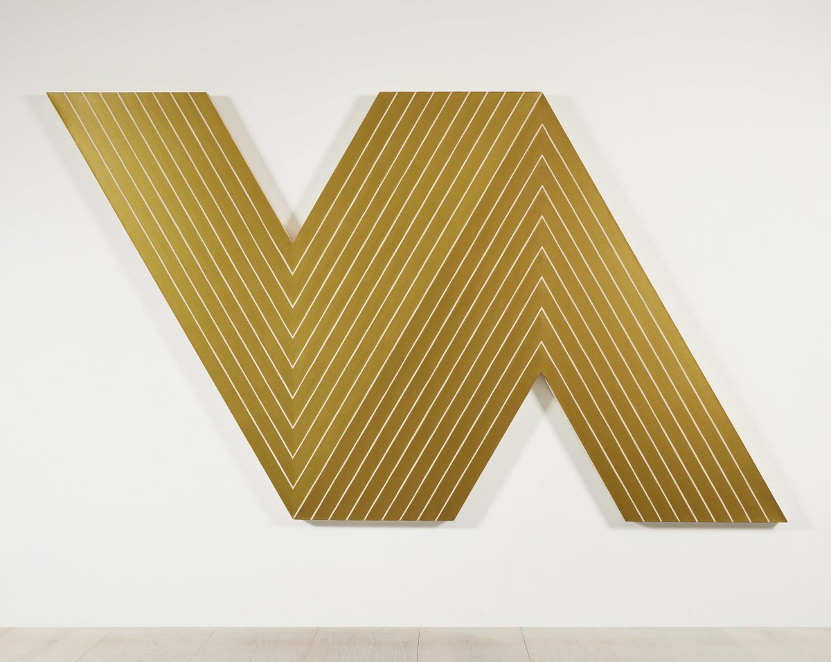 #AuctionUpdate: Following a 2-minute bidding battle, Frank Stella’s ‘Ifafa I’ sold for $15.3M. #SothebysContemporary