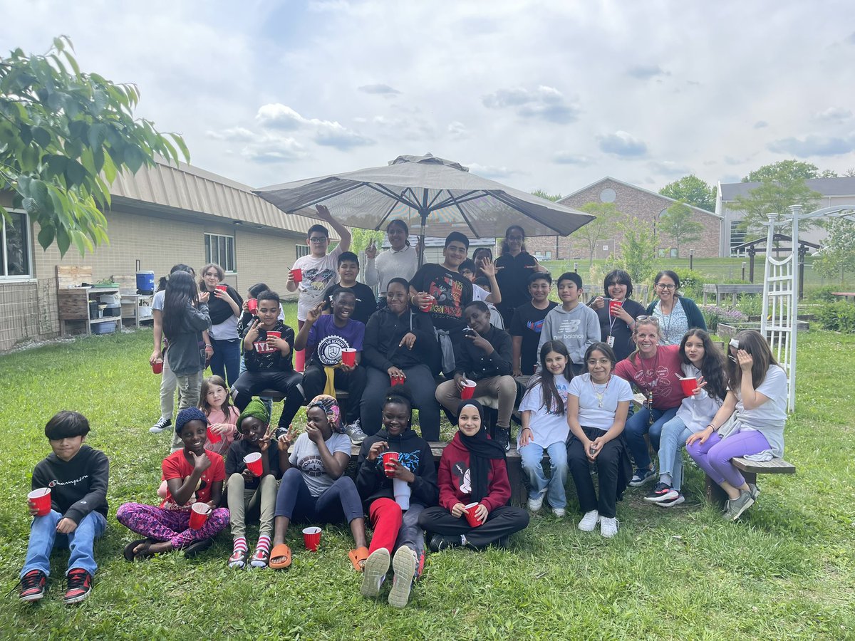 Multilingual learners who made significant growth on the 2024 WIDA Access Test celebrated their success with an ice cream party today! Great work panther cubs 🐾 @msdwt