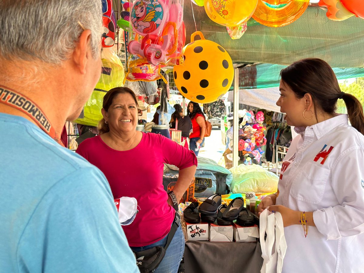 iselamdo's tweet photo. ¡Queremos tener el mejor Poblado Miguel Alemán de la historia! Recorrimos los comercios y escuché las inquietudes de sus habitantes. Seré su aliada y representante con su voto este 2 de Junio. #VotaIsela #VotaToño #DistritoXI https://t.co/eQ8hC29hxf