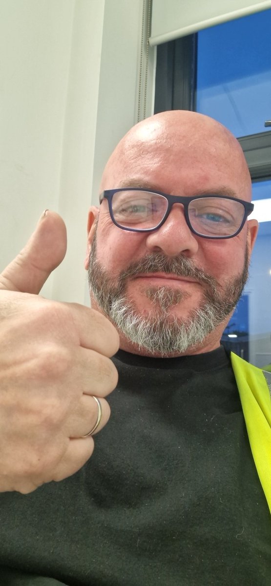 A teacher once said I'd be no good at poetry due to my dyslexia. So far, I've made 2 jugs, a vase, and an ashtray, so fck you, Mrs Collins 😊