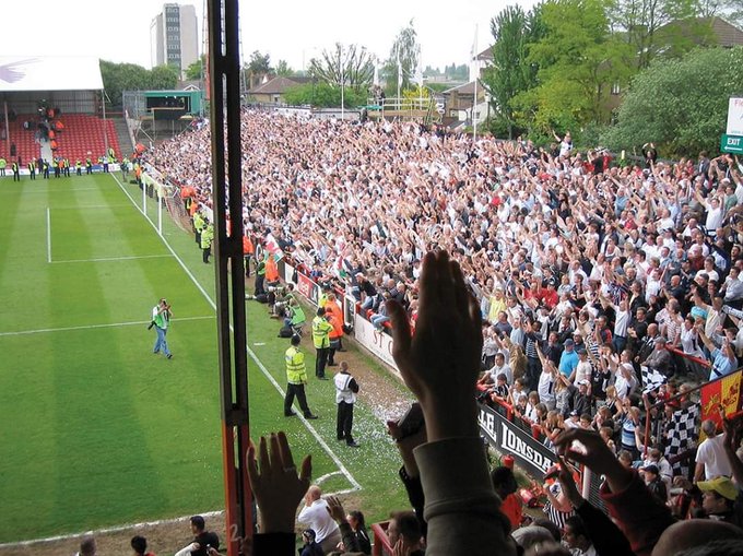 Awaydays23's tweet image. ON THIS DAY 2006: Swansea City at Brentford #Swans