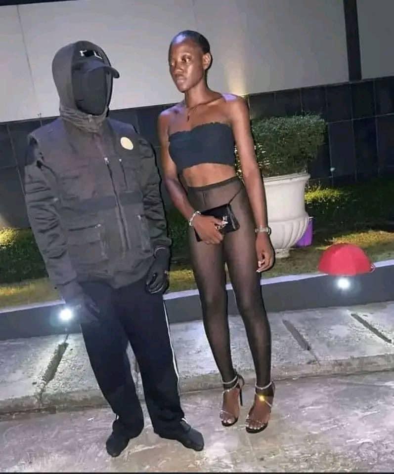 Kasoa Kanye West and his Girlfriend Were spotted last night in Town🇬🇭🇬🇭🔥🔥😬😬