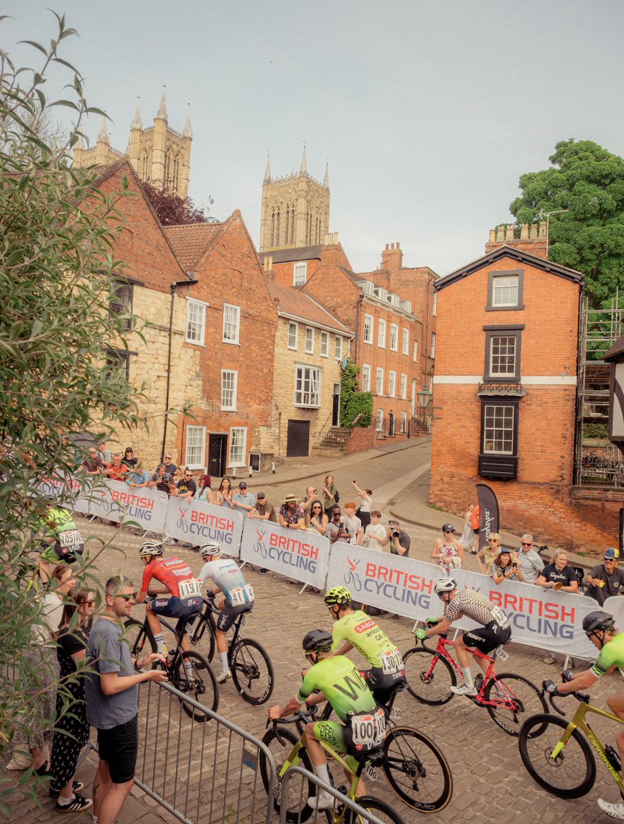 Alex Beldon tweet media