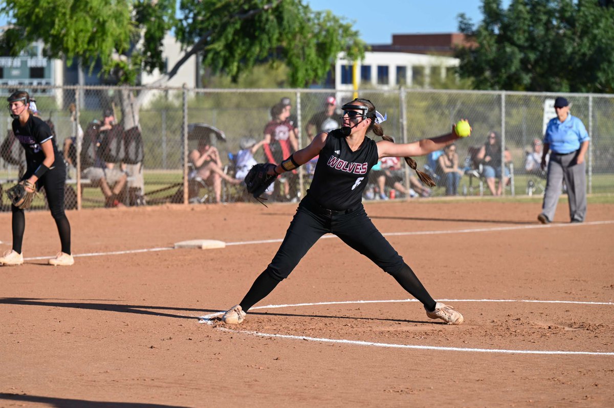 Last Friday, @ChaparralSUSD and @DMHSSUSD girls softball teams battled it out in the state semi-finals. Although it was a tough game, the Desert Mountain Wolves emerged victorious. #ChaparralHighSchool #DesertMountainHighSchool