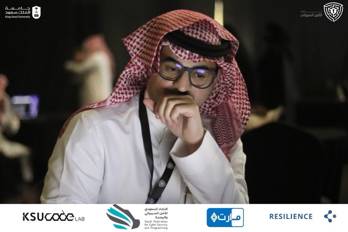 KSU_Cyber's tweet photo. انطلقت مرحلة جديدة في #سايبرثون24🌟
وينطلق فيها مشاركة الفرق افكارهم للمستشارين للحصول على الدعم والتوجيه في تطوير مشاريعهم ⏳ 
كل التوفيق للجميع 🏆 https://t.co/Y46hqSl2Lh