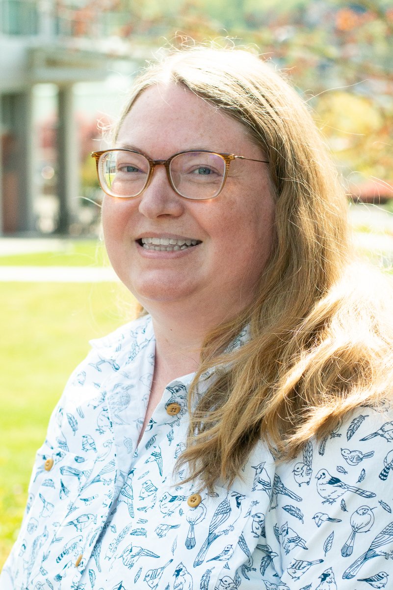 Dr. Maitreya Dunham (@DunhamLab ) shares stories of her path to becoming a yeast geneticist and her passion for teaching and science outreach. Written by @yimeiwan and @kyyjiang : transcripts.blog/2024/05/12/con…