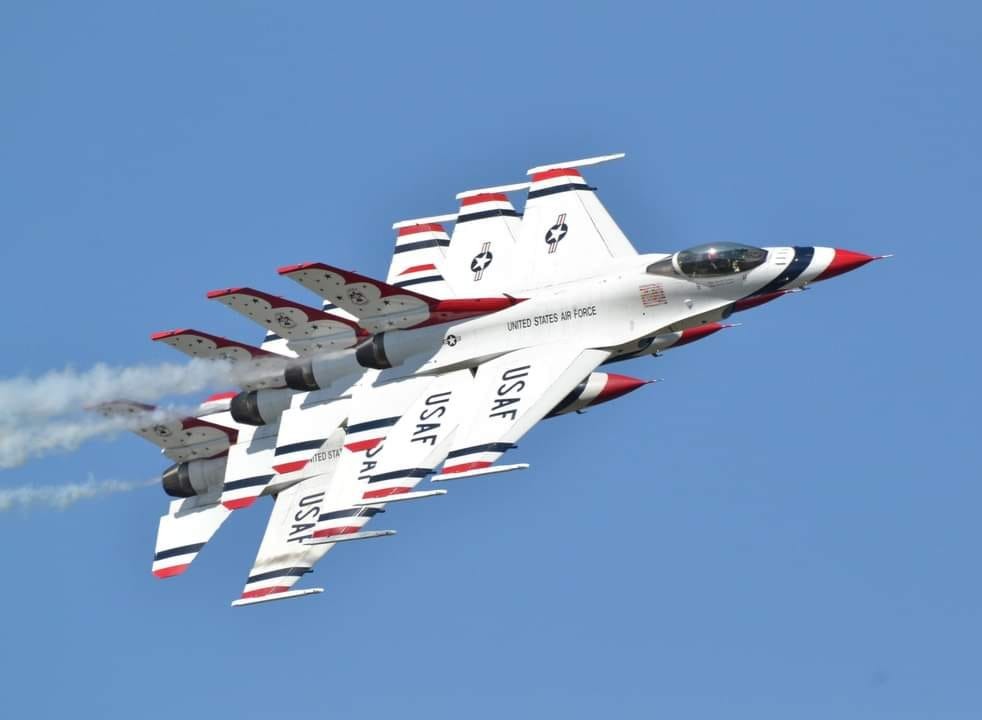 We got this #MilitaryMonday shot from superfan Buzz Nichols. What's your favorite Thunderbirds maneuver?
