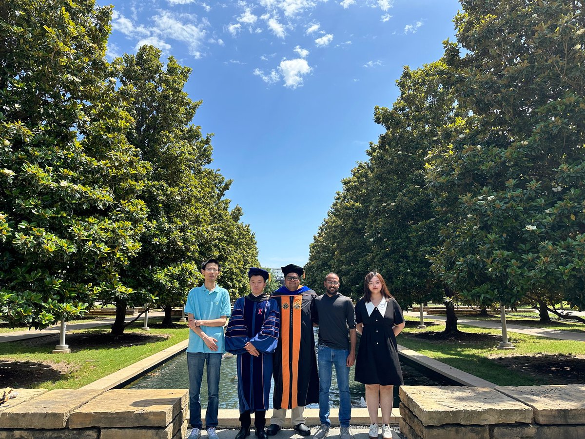 Wei Yang tweet media