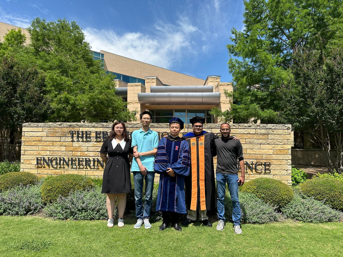 Wei Yang tweet media