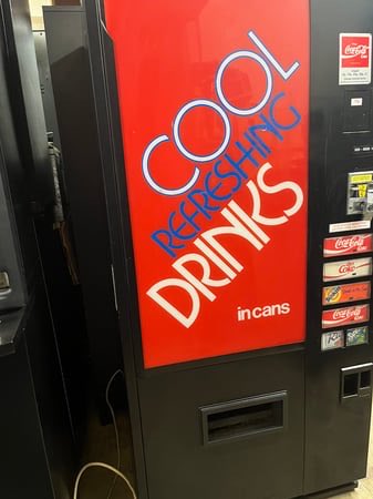 mpvend's tweet image. Can Drinks Vending Machine  gumtree.com/p/for-sale/can…