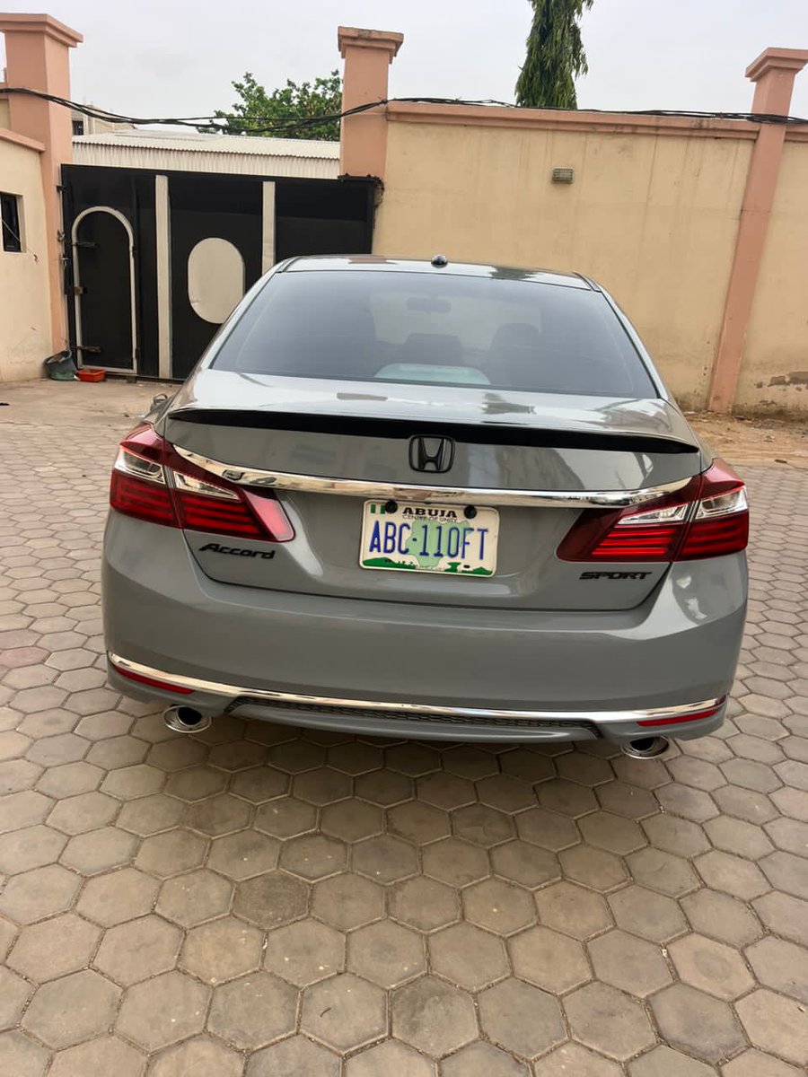 Beauty Cars tweet media