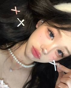 ღ Mini ruleta por 50 robux by 🐰ღ

Requisitos
°seguir al cc 
° fav y rt al post 
° Etiquetar a un amigo