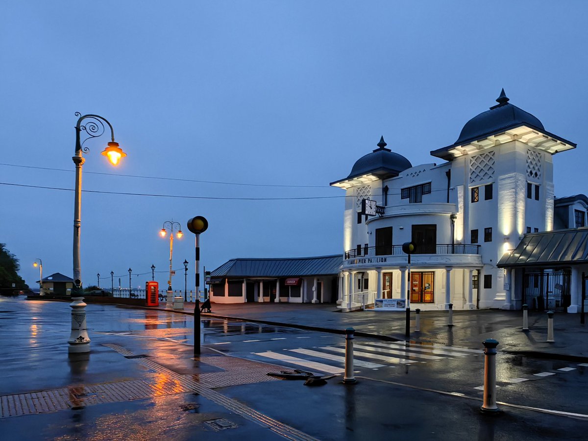 Penarth promenade, Vale of Glamorgan.

@S4Ctywydd

Evening of 13th May 2024