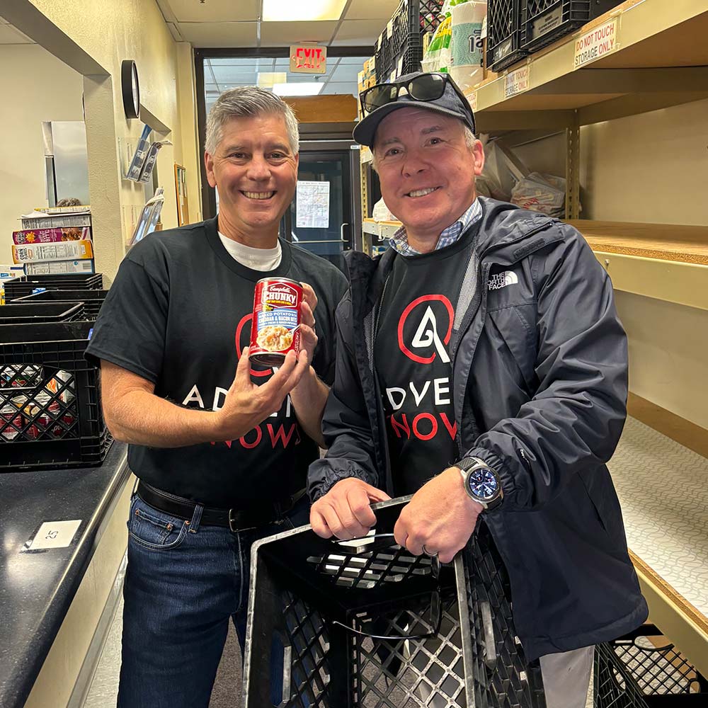 Being part of a healthcare organization means more than just treating patients; it means being actively involved in the well-being of our community. We're so proud of the ADVENT team members who rolled up their sleeves at a local food bank this weekend. ❤️💪 #ADVENTknows