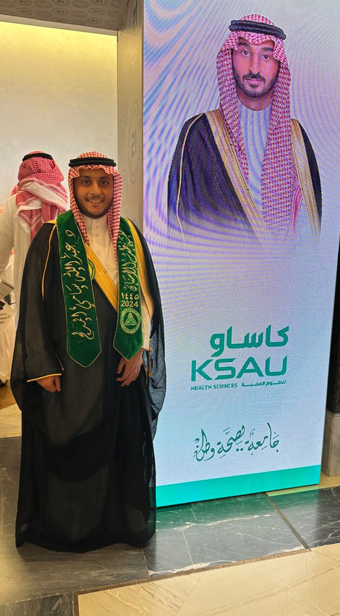 Luxurious tweet media