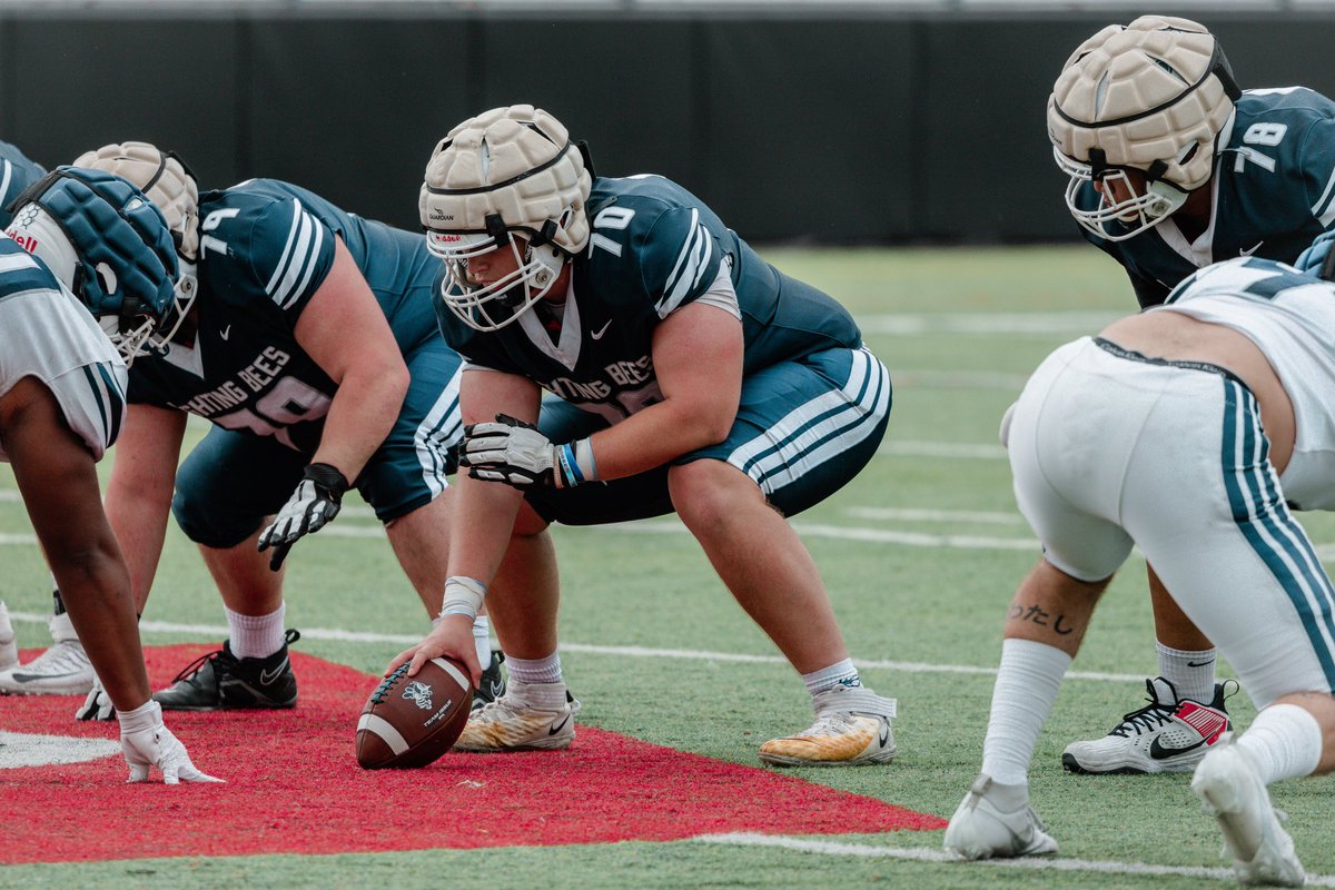 Highlights from the Spring Showcase! See you in the fall!! 🐝🏈

#BringTheSting #GoBees #BeeGreat