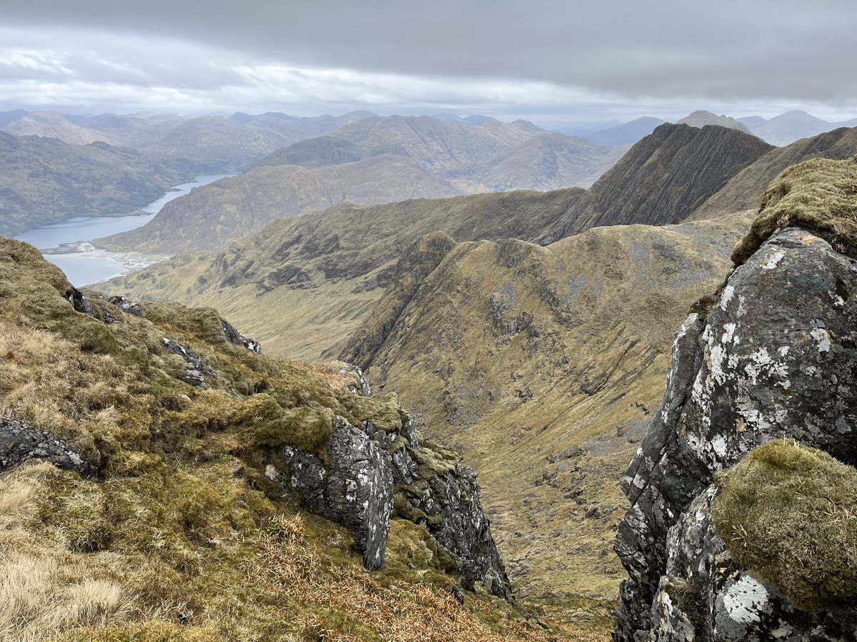 mountainsonbogs's tweet photo. Ladhar Beinn

Up from Inverie via Mam Barisdale gives a great (and lengthy!) ridge walk to the summit. Cloud level just high enough for a views down Loch Hourn and across to the Skye Cuillin.

7.5.24 https://t.co/eO9zR1oKe8