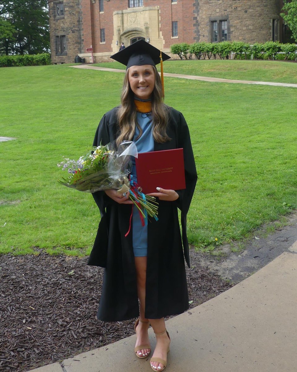 ShirleyDeLeoni1's tweet image. What a weekend celebrating my Liv!!! 🎓❤️. #MastersofScience #PhysicianAssistant #Proud #future