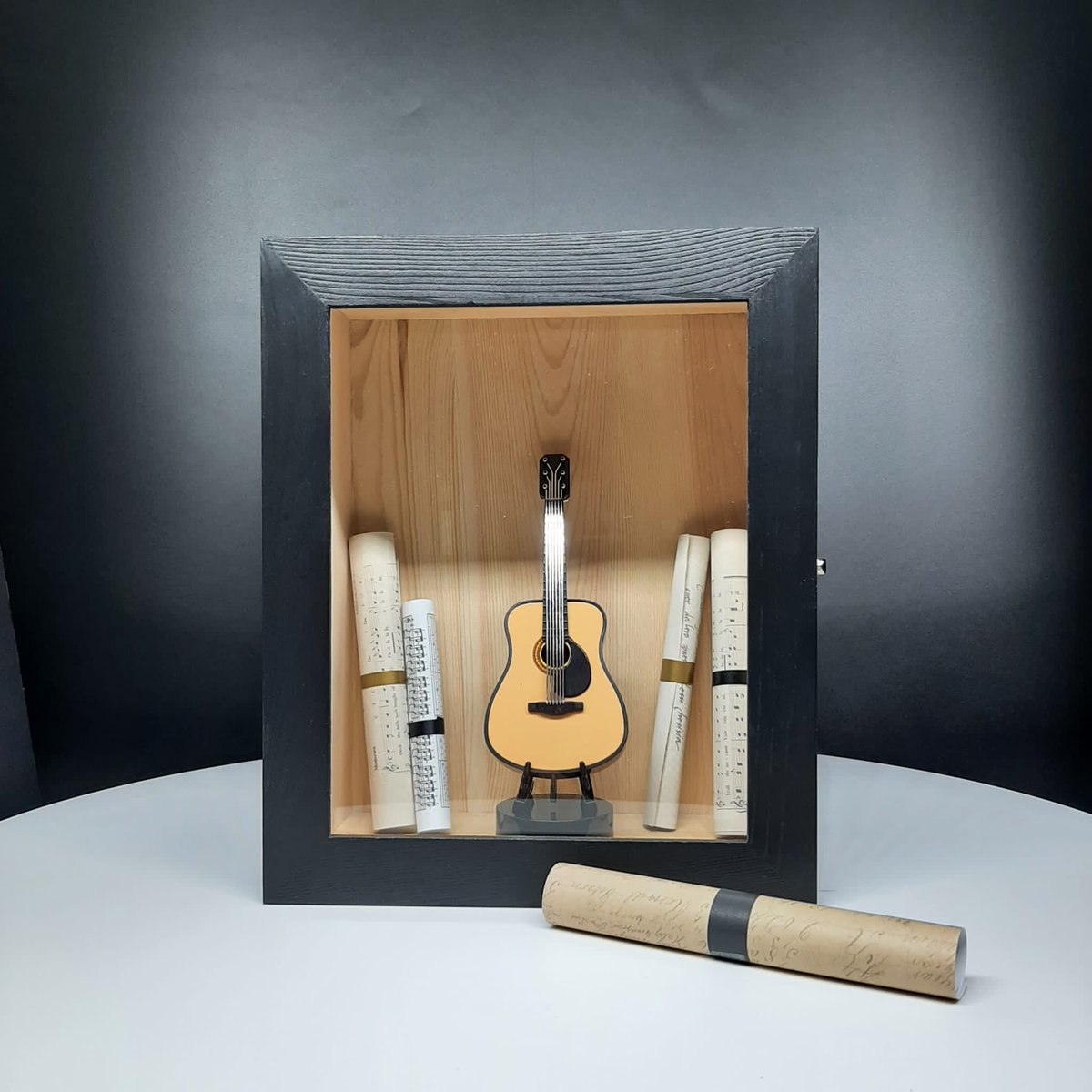 🎶 Pitch-perfect presents 🎶 Dad’s up next!

Just pick your favorite color, box size and personalize it with text (frame or glass)

#FathersDay #fatheranddaughter #gift
