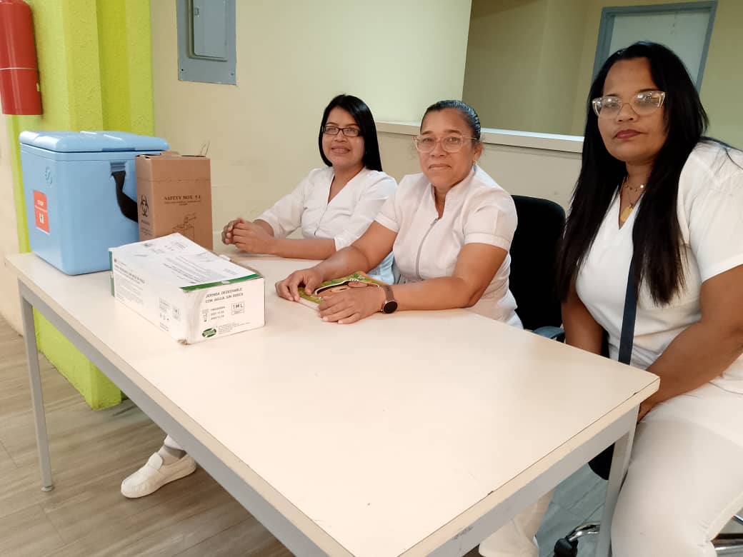 💚🩺Lun, 13 Mayo|| En Ipasme Ciudad Bolívar, brindamos atención médica con profesionalismo a beneficiarios y afiliados en las áreas de Medicina General, Pediatría e Inmunización, para mejorar y mantener una salud integral. #5SeñasDelPueblo @NicolasMaduro @_LaAvanzadora