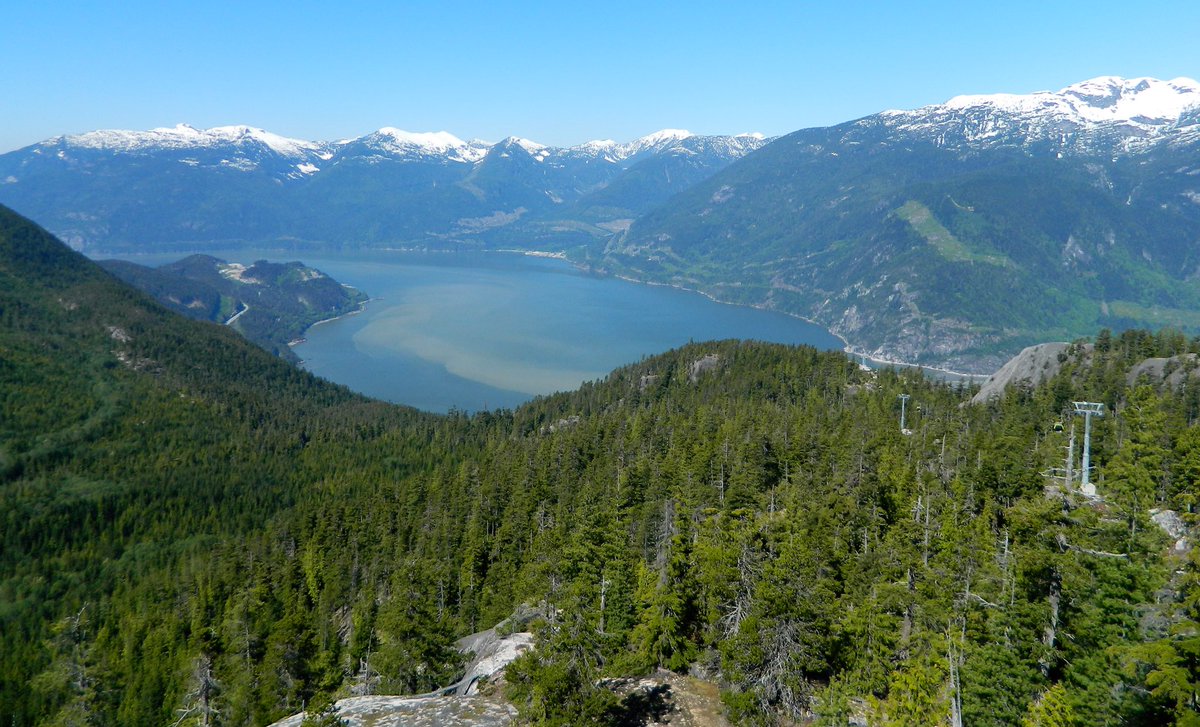 Beautiful British Columbia. View from the top of the Sea to Sky Gondola. #squamish @TourismSquamish @DailyHiveVan @rickmercer @toystark6886 @Canada @Xtreme_Drive_UK @jetcitystar
