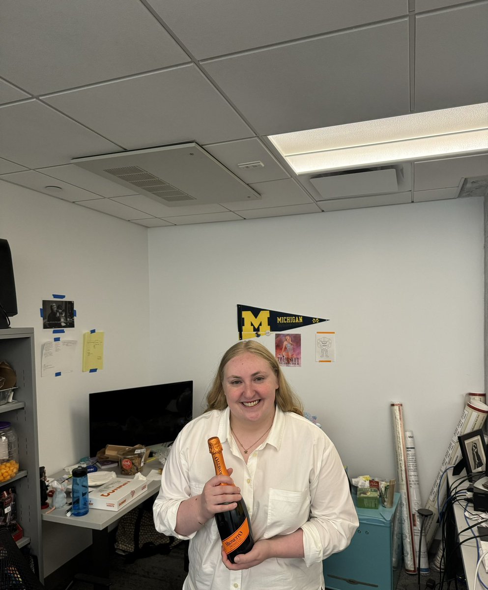 PhD student —&gt; PhD candidate

Today I passed my A Exam and advanced to doctoral candidacy! 🎉🥳