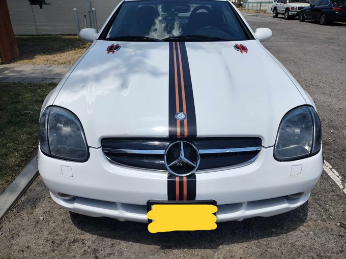 I spray tinted my taillights and headlights. https://t.co/DdmsFvKCqf