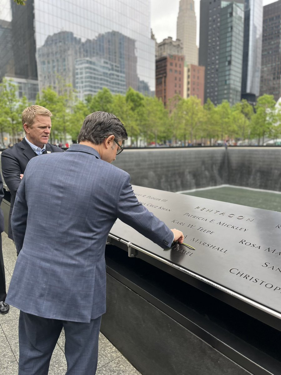 As part of #NationalPoliceWeek, I visited the 9/11 memorial in NYC to honor the brave law enforcement officers who made the ultimate sacrifice to save others on that tragic day. We remember their strength, courage, and willingness to respond. May we never forget.