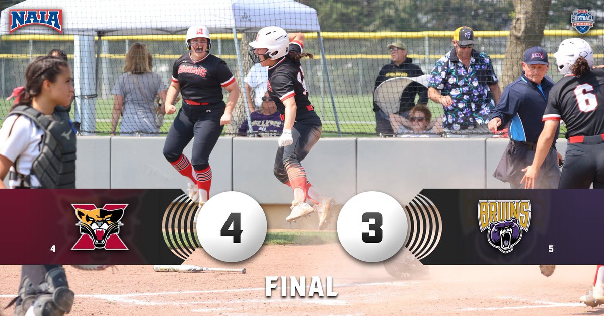 COUGARS WIN!!! Alexus Reese hit a sac fly to score Maddi Stahulak & give No. 4 @SXUsoftball a thrilling 4-3 victory over No. 5 Bellevue (Neb.) in the #NAIASoftball Opening Round! #GoCougs🐾🥎 #WeAreSXU