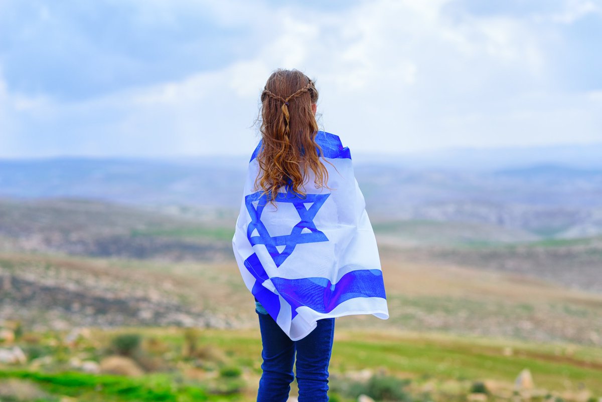 76 years after its establishment, we are grateful for the existence of the State of Israel. We wish all those celebrating in Israel and worldwide a meaningful Yom Ha'atzmaut - Independence Day - and pray for peace, security, and prosperity for all its inhabitants. עם ישראל חי