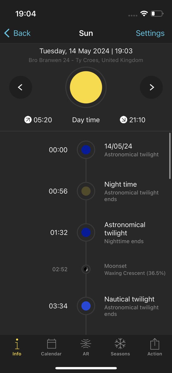 Tonight’s the finale for the night! True darkness then gets edged into the wings of the endless twilight until mid August, where the sky never really gets truly dark due to how far north we are 🌌