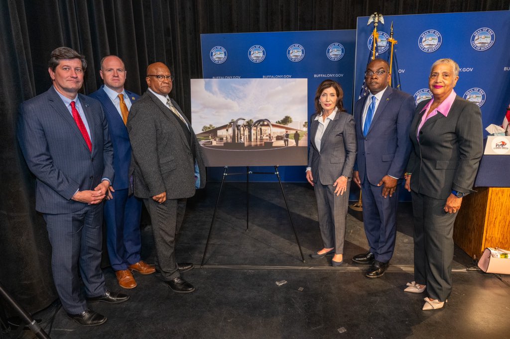 The extraordinary souls stolen from us on 5/14 deserve an extraordinary memorial. I was proud to join members of the 5/14 Memorial Planning Commission, @GovKathyHochul, @MayorByronBrown, @markpoloncarz and many more to unveil the final design for this fitting tribute.