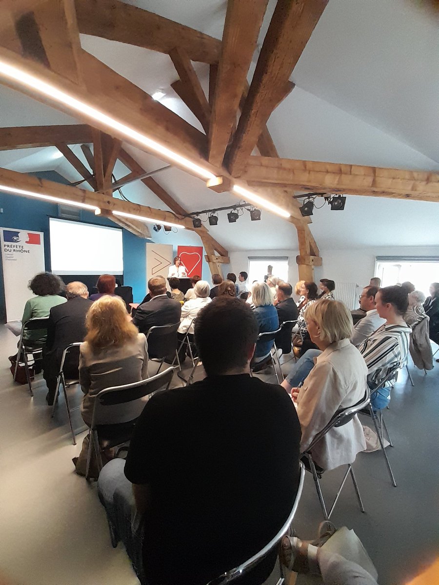 #FranceTravail signataire du Contrat de Ville à  Villefranche-sur-Saône : Les quartiers prioritaires au cœur de l'engagement del'Etat et de ses partenaires <a href="/FTravail_ARA/">France Travail Auvergne-Rhône-Alpes</a> <a href="/prefetrhone/">Préfète de région Auvergne-Rhône-Alpes et du Rhône</a> <a href="/J_Sanfilippo/">Joseph SANFILIPPO</a> @GallCecile