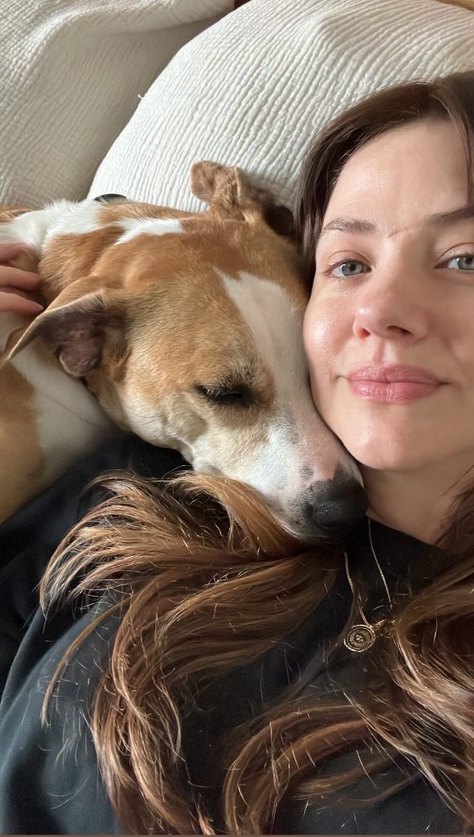 bestofgonzalo's tweet photo. 𝗣𝗛𝗢𝗧𝗢 | via instagram

“My other lil girl 🐶” https://t.co/SWj0kbBCMZ