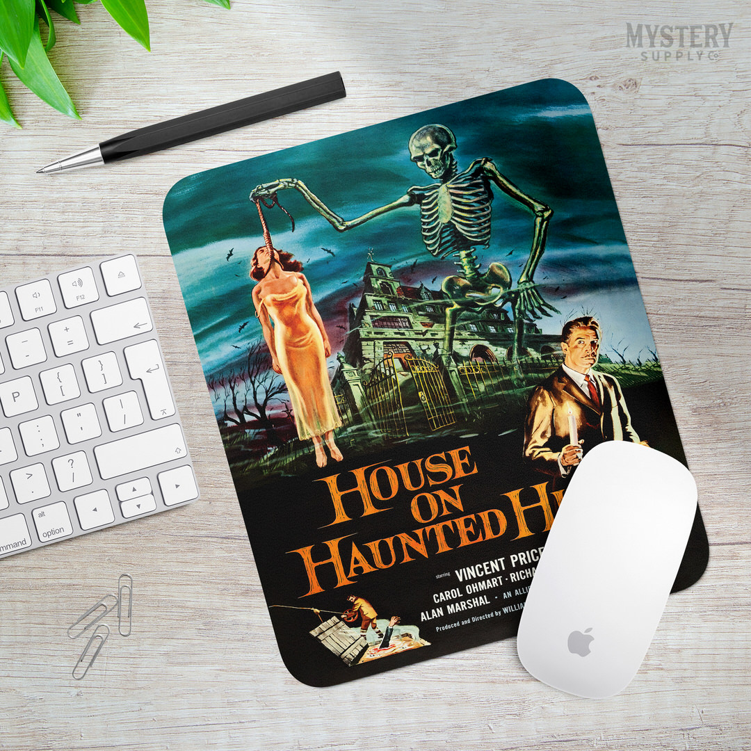 Unveiling some chilling new mousepads! 💀 Get yours now!
#HorrorMousePad #classichorror #mysterysupplyco #horrormovie #brideoffrankenstein #houseonhauntedhill #creaturefromtheblacklagoon