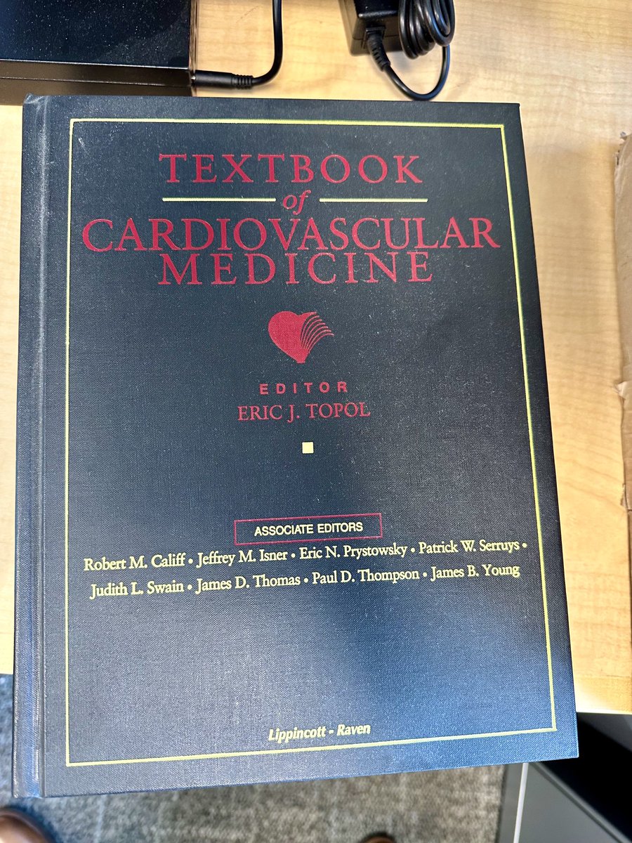 Wow- found this legendary 1st edition (1998) CV medicine textbook by ⁦@EricTopol⁩ out in ⁦@MGHHeartHealth⁩ clinic today