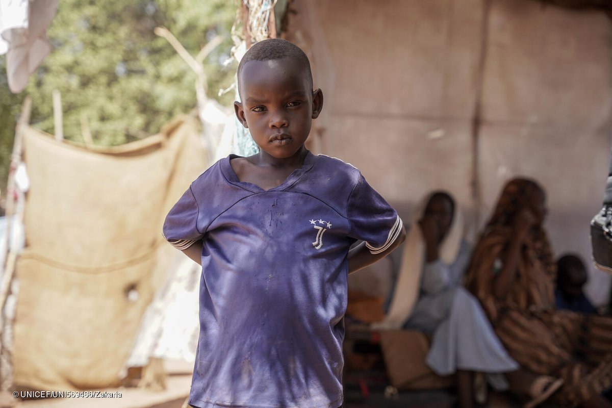 Violence in & around #ElFasher, Sudan, is having deadly consequences for children. A strike near a paediatric hospital killed 2 children & deprived many more of life-saving care. Further escalation could be catastrophic for 750K children in El Fasher. They must be protected.